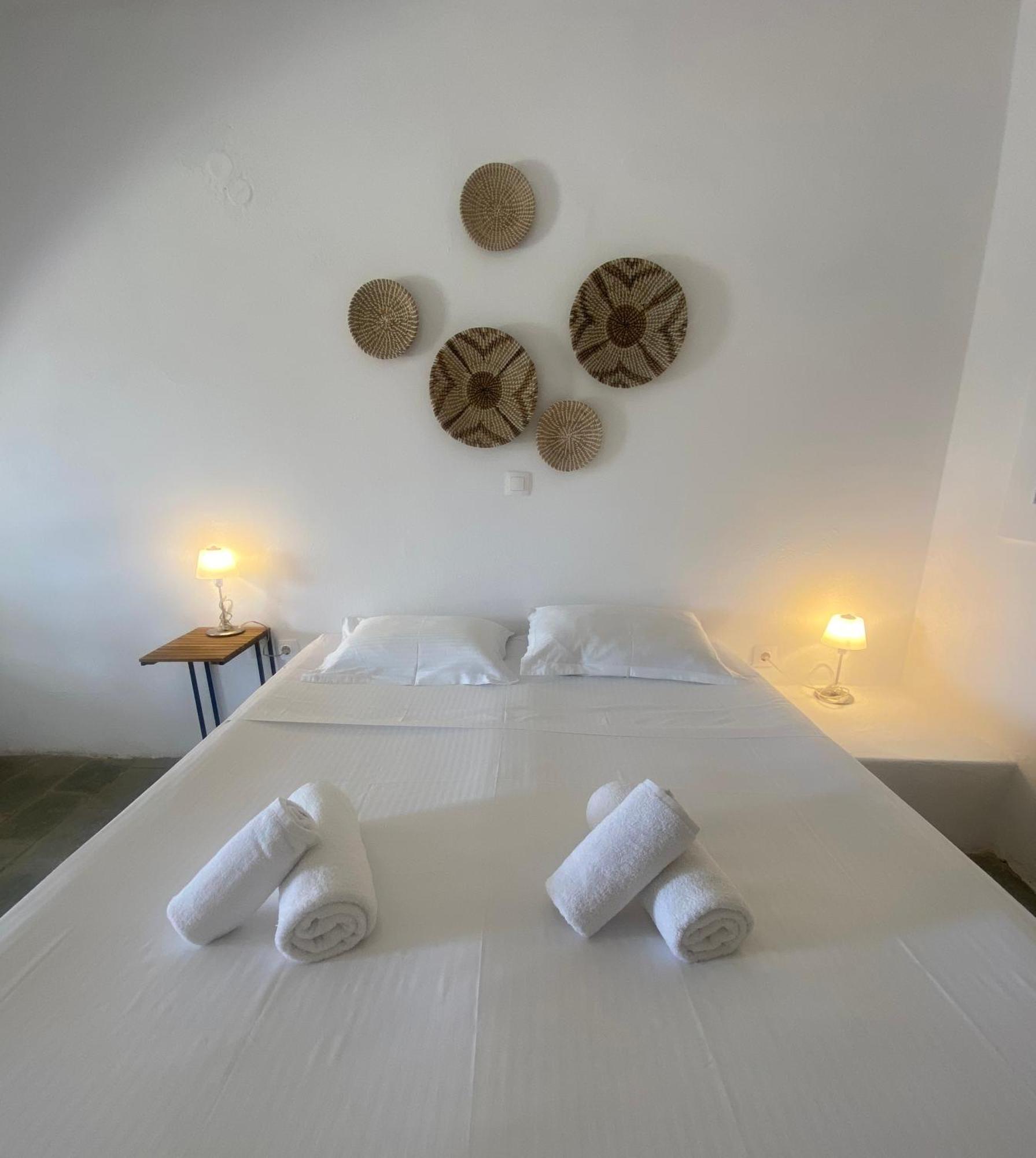 Iliopetra Studios Chrisi Akti  Exteriér fotografie